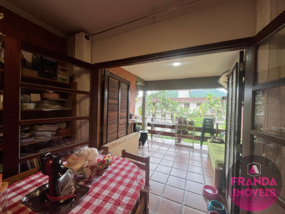 Imagem Apartamento com 2 Quartos à Venda, 81 m² em Itaguá - Ubatuba