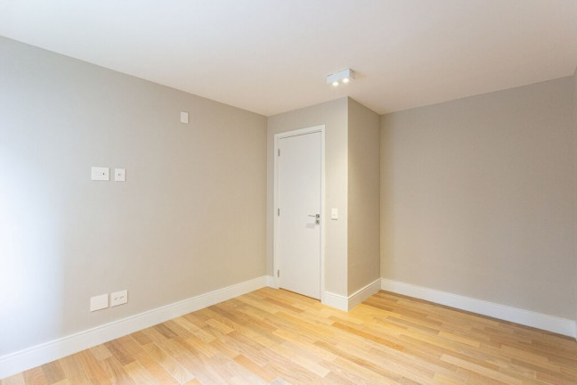 Imagem Imóvel com 2 Quartos à Venda, 161 m² em Moema - São Paulo Imagem Imóvel com 2 Quartos à Venda, 161 m² em Moema - São Paulo