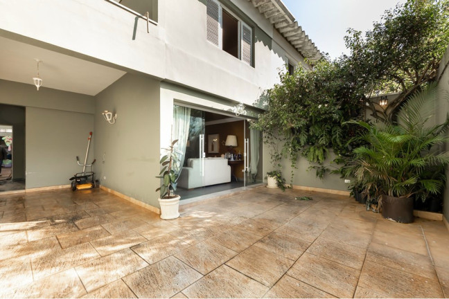Imagem Casa com 3 Quartos à Venda, 134 m² em Jardim Prudência - São Paulo