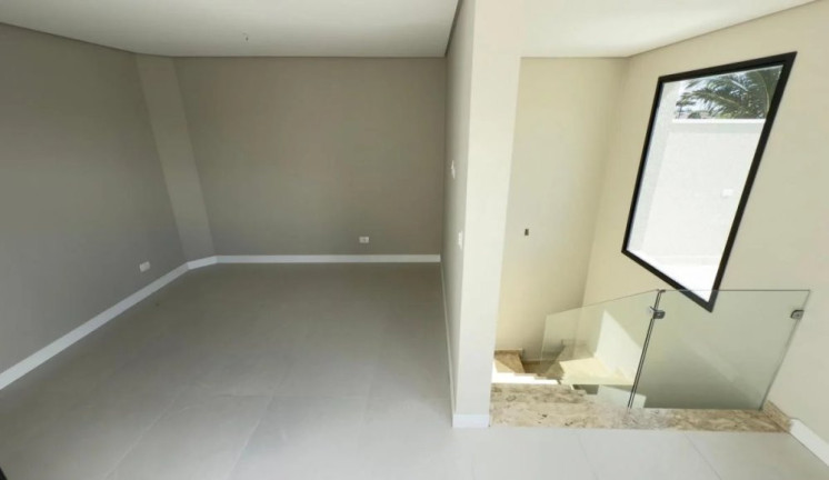 Imagem Sobrado com 3 Quartos à Venda, 160 m² em Portão - Curitiba