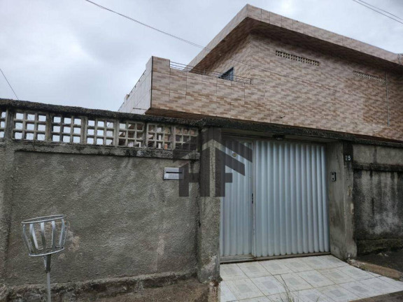 Casa com 5 Quartos à Venda ou Locação, 252 m² em Ibura - Recife