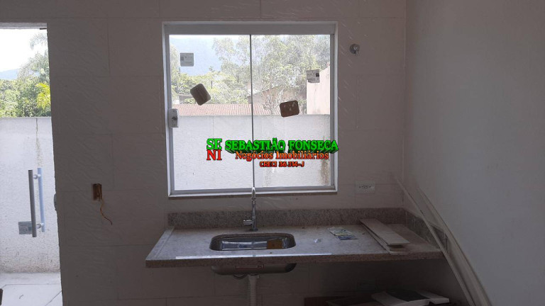 Imagem Sobrado com 2 Quartos à Venda, 120 m² em Massaguaçu - Caraguatatuba Imagem Sobrado com 2 Quartos à Venda, 120 m² em Massaguaçu - Caraguatatuba