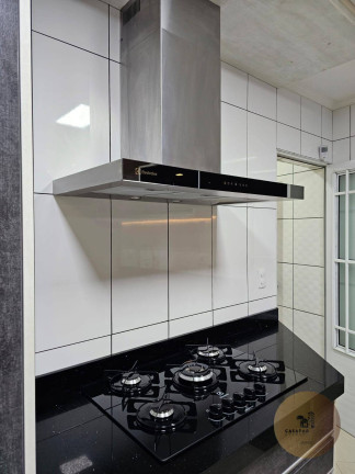 Imagem Sobrado com 3 Quartos à Venda, 177 m² em Vila Tolstoi - São Paulo Imagem Sobrado com 3 Quartos à Venda, 177 m² em Vila Tolstoi - São Paulo