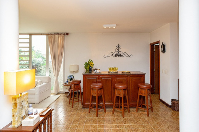 Imagem Casa com 4 Quartos à Venda, em Alto De Pinheiros - São Paulo Imagem Casa com 4 Quartos à Venda, em Alto De Pinheiros - São Paulo