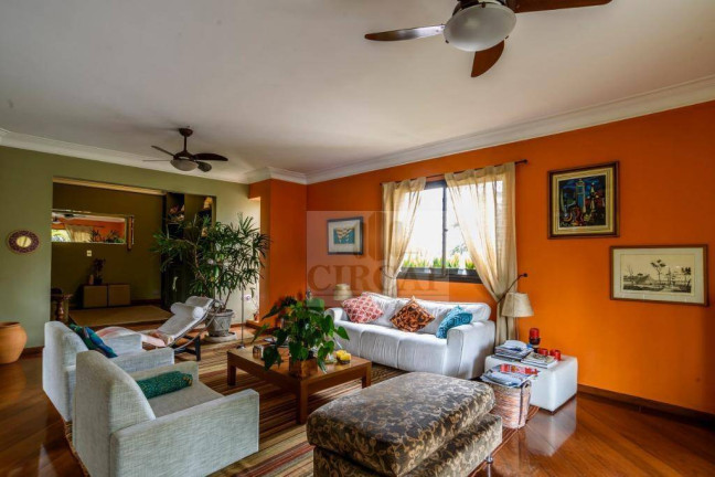 Imagem Apartamento com 4 Quartos à Venda, 210 m² em Moema - São Paulo