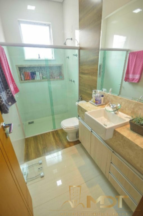 Imagem Casa com 4 Quartos à Venda, 375 m² em Condomínio Residencial Gran Park I - Vespasiano