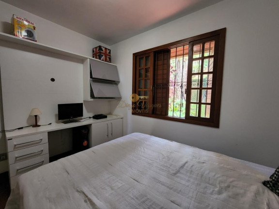 Imagem Casa com 3 Quartos à Venda, 177 m² em Granja Guarani - Teresópolis Imagem Casa com 3 Quartos à Venda, 177 m² em Granja Guarani - Teresópolis