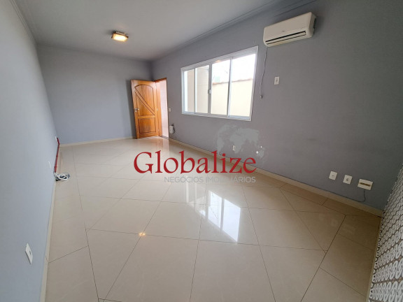 Imagem Casa com 3 Quartos à Venda, 128 m² em Boqueirão - Santos