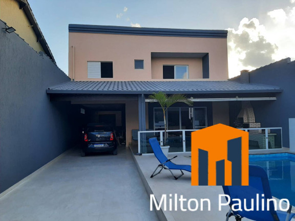Casa com 5 Quartos à Venda, 340 m² em Itanhaém