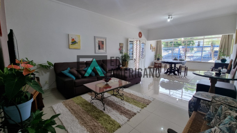 Imagem Casa com 5 Quartos à Venda, 270 m² em Centro - Atibaia