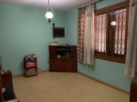 Imagem Casa com 4 Quartos à Venda, 315 m² em Tristeza - Porto Alegre Imagem Casa com 4 Quartos à Venda, 315 m² em Tristeza - Porto Alegre