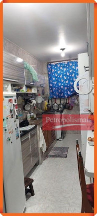 Imagem Apartamento com 2 Quartos à Venda,  em Centro - Petrópolis