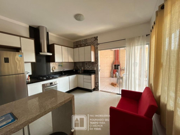 Imagem Casa com 3 Quartos à Venda, 190 m² em Setor Tocantins - Aparecida De Goiânia