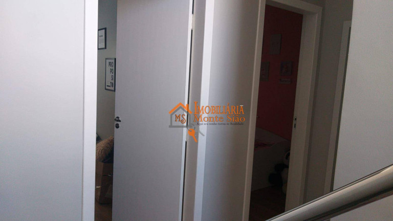 Imagem Casa com 3 Quartos à Venda, 200 m² em Vila Rio De Janeiro - Guarulhos Imagem Casa com 3 Quartos à Venda, 200 m² em Vila Rio De Janeiro - Guarulhos