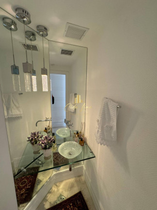 Imagem Apartamento com 4 Quartos à Venda, 154 m² em Centro - Florianópolis