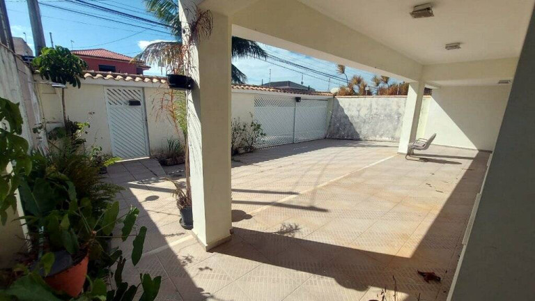 Imagem Casa com 4 Quartos à Venda, 300 m² em Balneário Stella Maris - Peruíbe Imagem Casa com 4 Quartos à Venda, 300 m² em Balneário Stella Maris - Peruíbe