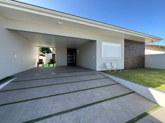 Casa com 3 Quartos à Venda, 200 m² em Centro - Balneário Barra Do Sul