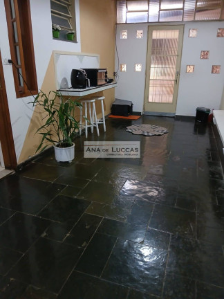 Imagem Casa com 3 Quartos à Venda, 230 m² em Jardim Santa Helena - São Paulo Imagem Casa com 3 Quartos à Venda, 230 m² em Jardim Santa Helena - São Paulo