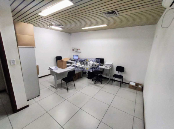 Imagem Galpão à Venda ou Locação, 2.047 m² em São Cristóvão - Rio De Janeiro Imagem Galpão à Venda ou Locação, 2.047 m² em São Cristóvão - Rio De Janeiro