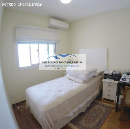 Imagem Apartamento com 2 Quartos à Venda, em Moema - São Paulo Imagem Apartamento com 2 Quartos à Venda, em Moema - São Paulo