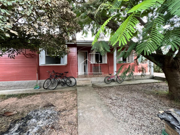 Casa com 4 Quartos à Venda, 150 m² em São João Do Rio Vermelho - Florianópolis