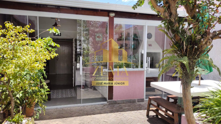 Imagem Casa com 3 Quartos à Venda, 250 m² em Vila Oliveira - Mogi Das Cruzes Imagem Casa com 3 Quartos à Venda, 250 m² em Vila Oliveira - Mogi Das Cruzes