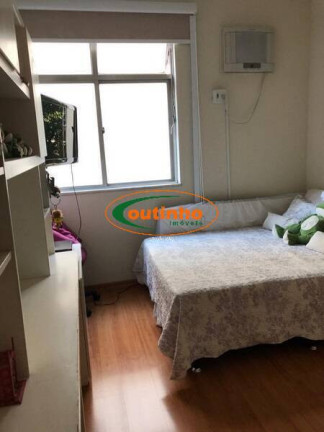 Imagem Apartamento com 3 Quartos à Venda, 130 m² em Tijuca - Rio De Janeiro Imagem Apartamento com 3 Quartos à Venda, 130 m² em Tijuca - Rio De Janeiro