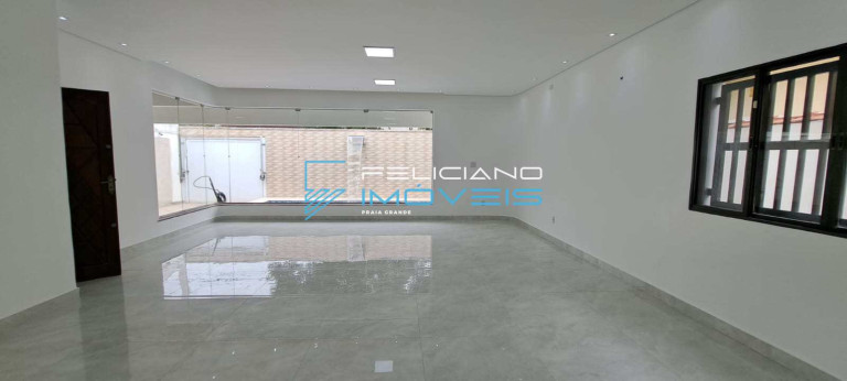 Imagem Casa com 3 Quartos à Venda, 194 m² em Canto Do Forte - Praia Grande