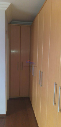Imagem Casa com 5 Quartos à Venda,  em Guarulhos