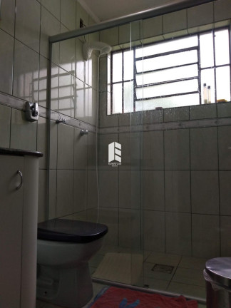 Imagem Casa com 4 Quartos à Venda, 270 m² em Duque De Caxias - Santa Maria