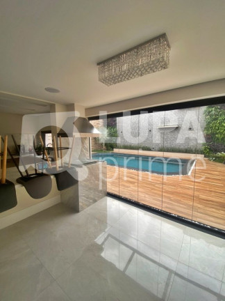 Imagem Casa com 3 Quartos à Venda, 550 m² em Vila Rosália - Guarulhos Imagem Casa com 3 Quartos à Venda, 550 m² em Vila Rosália - Guarulhos