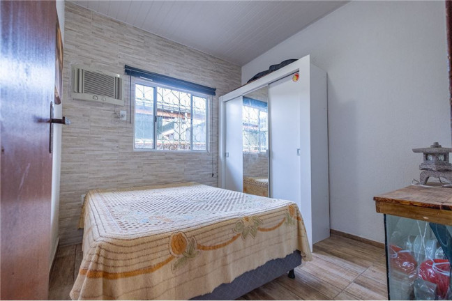 Imagem Casa com 4 Quartos à Venda,  em Monte Verde - Florianópolis