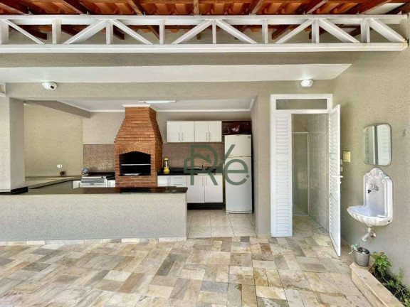 Imagem Casa com 3 Quartos à Venda, 215 m² em Granja Carneiro Viana - Cotia Imagem Casa com 3 Quartos à Venda, 215 m² em Granja Carneiro Viana - Cotia