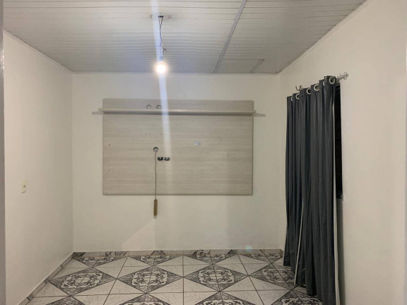 Imagem Casa com 3 Quartos para Alugar,  em Colonia Terra Nova - Manaus