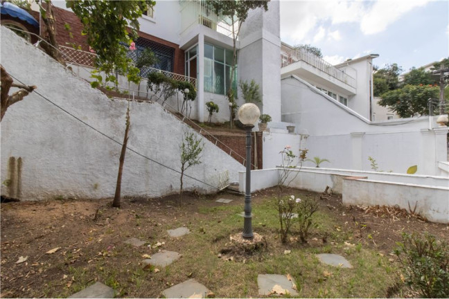 Imagem Casa com 4 Quartos à Venda,  em Pacaembu - São Paulo