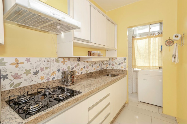 Imagem Apartamento com 2 Quartos à Venda, 73 m² em Santana - Porto Alegre