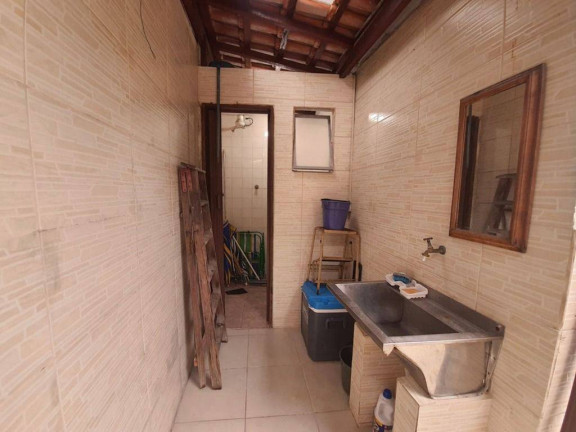 Imagem Casa com 2 Quartos à Venda, 68 m² em Guilhermina - Praia Grande