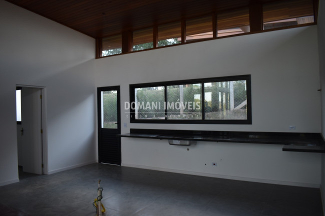 Imagem Casa com 3 Quartos à Venda, 148 m² em Região De Capivari - Campos Do Jordão