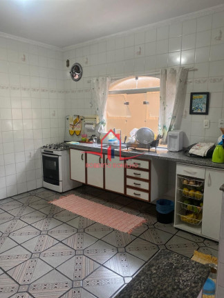 Imagem Sobrado com 3 Quartos à Venda, 232 m² em Vila Palmares - Santo André