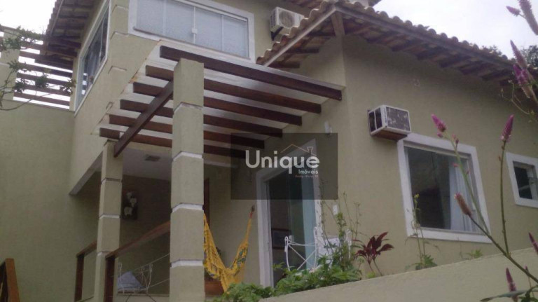 Imagem Casa com 5 Quartos à Venda, 230 m² em Ferradura - Armação Dos Búzios Imagem Casa com 5 Quartos à Venda, 230 m² em Ferradura - Armação Dos Búzios