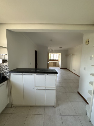 Imagem Imóvel com 3 Quartos à Venda, em Cristal - Porto Alegre Imagem Imóvel com 3 Quartos à Venda, em Cristal - Porto Alegre