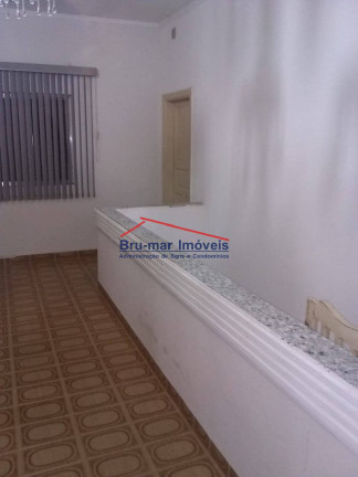 Imagem Casa com 3 Quartos à Venda, 130 m² em Marapé - Santos