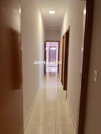 Imagem Casa com 2 Quartos à Venda, 100 m²