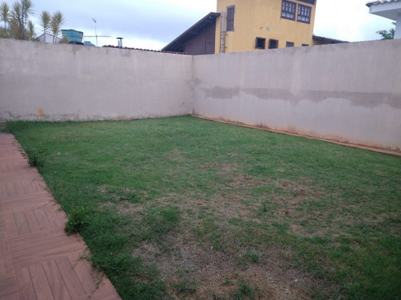 Imagem Imóvel com 4 Quartos à Venda, 200 m² em Sobradinho - Brasília Imagem Imóvel com 4 Quartos à Venda, 200 m² em Sobradinho - Brasília