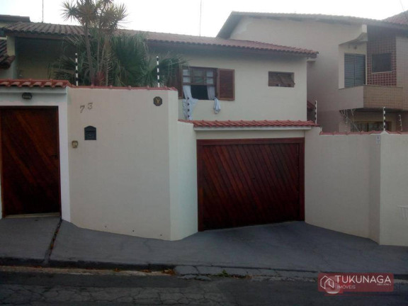 Imagem Casa com 3 Quartos à Venda, 356 m² em Vila Rosália - Guarulhos Imagem Casa com 3 Quartos à Venda, 356 m² em Vila Rosália - Guarulhos