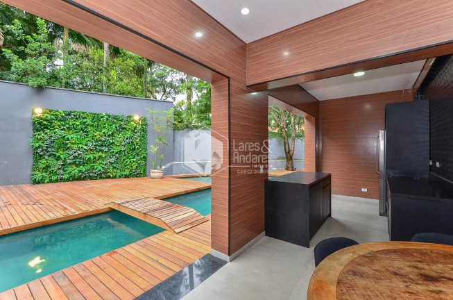Imagem Casa com 4 Quartos à Venda, 1.117 m² em Jardim América - São Paulo Imagem Casa com 4 Quartos à Venda, 1.117 m² em Jardim América - São Paulo