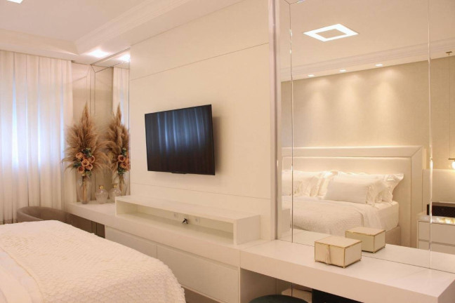 Imagem Apartamento com 4 Quartos à Venda, 230 m² em Meia Praia - Itapema Imagem Apartamento com 4 Quartos à Venda, 230 m² em Meia Praia - Itapema