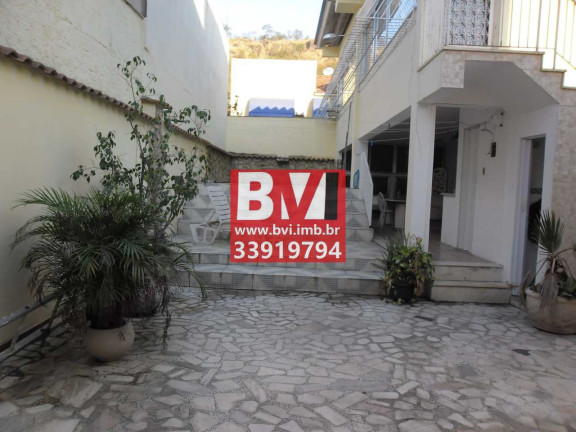 Imagem Casa com 3 Quartos à Venda, 150 m² em Vila Kosmos - Rio De Janeiro Imagem Casa com 3 Quartos à Venda, 150 m² em Vila Kosmos - Rio De Janeiro