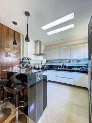 Imagem Casa com 5 Quartos à Venda, 240 m² em Colina De Laranjeiras - Serra Imagem Casa com 5 Quartos à Venda, 240 m² em Colina De Laranjeiras - Serra