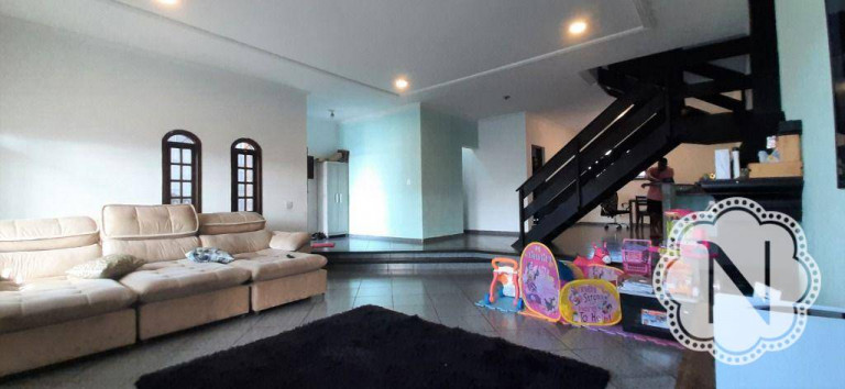 Imagem Sobrado com 3 Quartos à Venda, 302 m² em Belas Artes - Itanhaém Imagem Sobrado com 3 Quartos à Venda, 302 m² em Belas Artes - Itanhaém